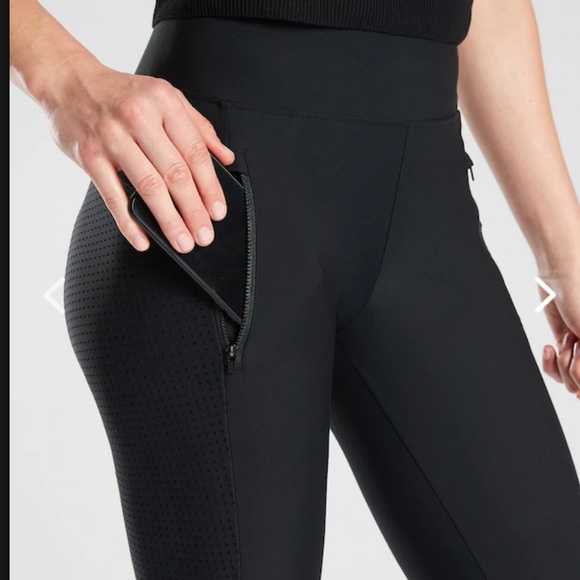 Athleta Pants - NWT Athleta Stellar Crop Mesh black pant